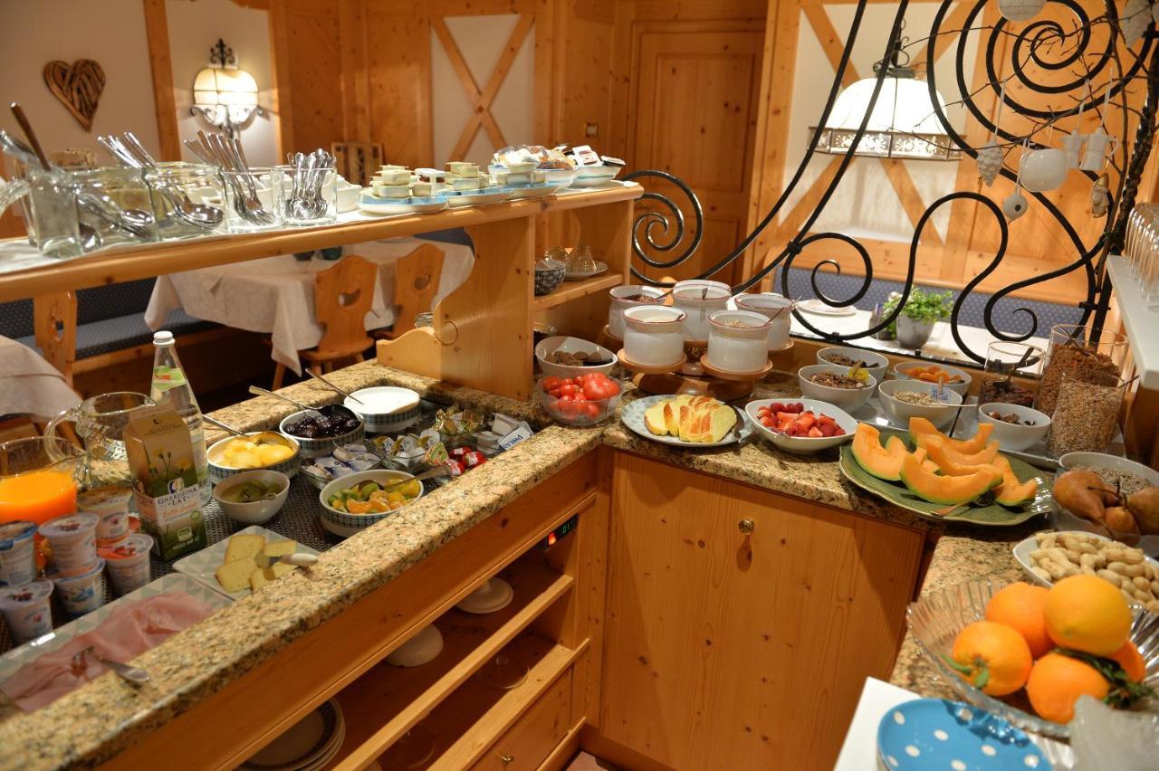 Garni Hotel Max Santa Cristina Val Gardena Luaran gambar